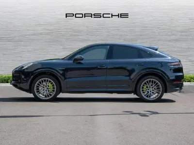 Used Porsche Cayenne Platinum Edition 456 HP (335 kW) 2023 Blue SUV