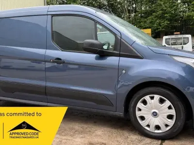 Usado Ford Transit Connect Trend 100 HP (73 kW) 2019 Azul Monovolume