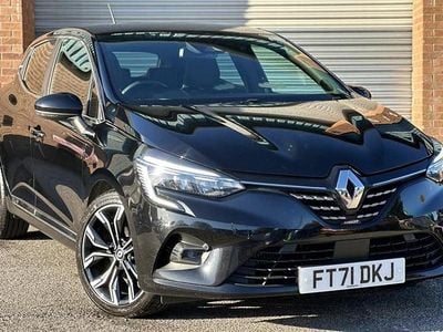 Used Renault Clio V Version S 90 HP (66 kW) 2022 Black Hatchback