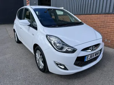 Used Hyundai ix20 Active 125 HP (91 kW) 2015 White Hatchback
