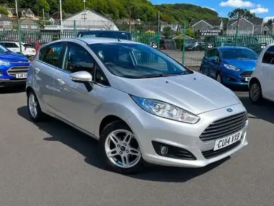 Used Ford Fiesta Zetec 82 HP (60 kW) 2014 Silver Hatchback