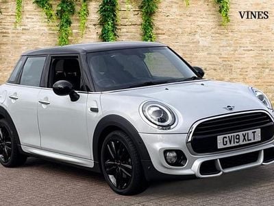 Used Mini Cooper Hatch 136 HP (100 kW) 2019 Silver Hatchback