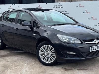 Used Vauxhall Astra 2013 Black Hatchback