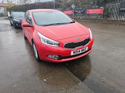 Red Used 2014 Kia Ceed Hatchback | £1,690 (Good price)