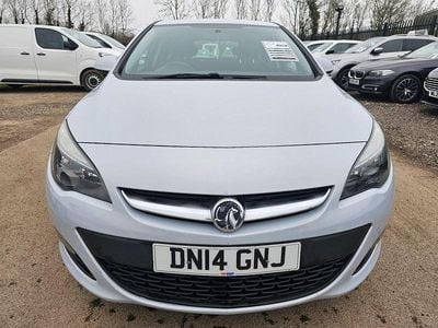 Used Vauxhall Astra Design Edition 2014 Grey Hatchback