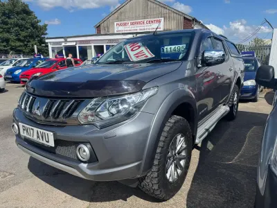 Used Mitsubishi L200 181 HP (133 kW) 2017 Grey Pickup