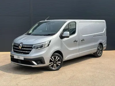 Used Renault Trafic 2022 Grey