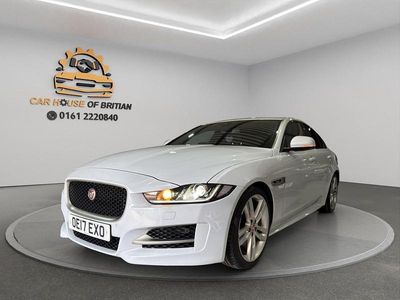 Used Jaguar XE R-Sport 180 HP (132 kW) 2017 White Sedan