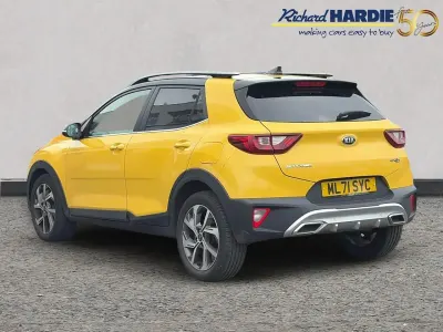 Used Kia Stonic GT-Line S 118 HP (86 kW) 2021 Yellow SUV