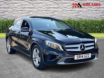 Mercedes GLA220