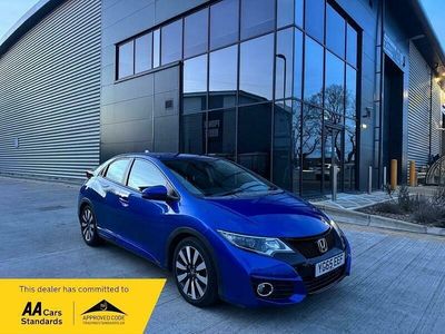 Begagnad Honda Civic SE Plus 140 HK (102 kW) 2015 Blå Halvkombi