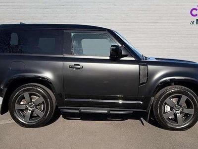 Used Land Rover Defender HSE Dynamic 300 HP (220 kW) 2024 Black SUV