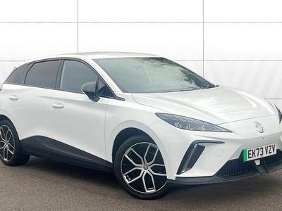 Used MG MG4 EV Trophy 150 kW (204 HP) 2023 White Hatchback