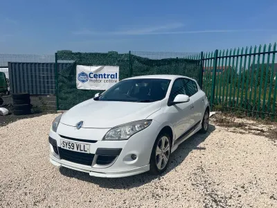 Used Renault Mégane Dynamique 2009 White Hatchback