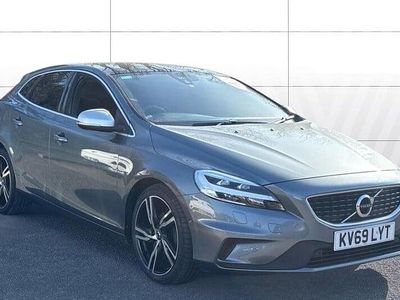 Used Volvo V40 R-Design 122 HP (89 kW) 2019 Hatchback