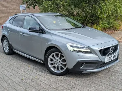 Used Volvo V40 Pro 152 HP (111 kW) 2016 Silver Hatchback