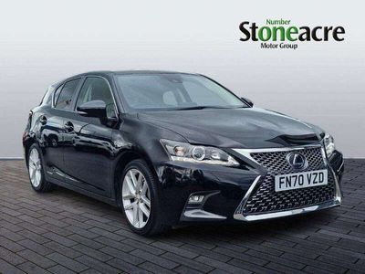 Lexus CT200h