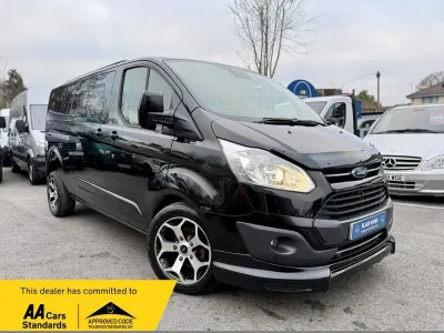 Used Ford Transit Custom Limited 170 HP (125 kW) 2017 Black Van