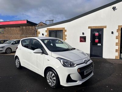 White Used 2017 Hyundai i10 SE Hatchback | £7,890 (Fair price)