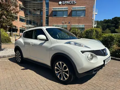 Used Nissan Juke S 117 HP (86 kW) 2013 White SUV