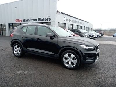 used Volvo XC40 2.0 D3 MOMENTUM PRO 5d 148 BHP