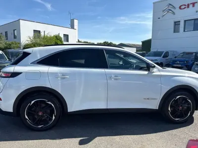 Used DS Automobiles DS7 Crossback Performance Line Plus 225 HP (165 kW) 2022 White SUV