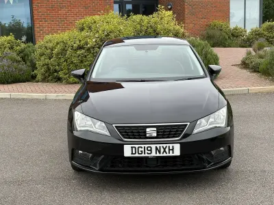 Used Seat Leon SE 115 HP (84 kW) 2019 Black Hatchback