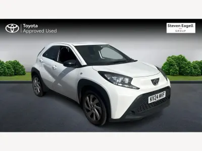 Usado Toyota Aygo X PURE 72 HP (52 kW) 2024 Branco SUV
