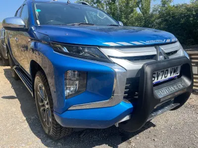 Used Mitsubishi L200 150 HP (110 kW) 2020 Blue Pickup