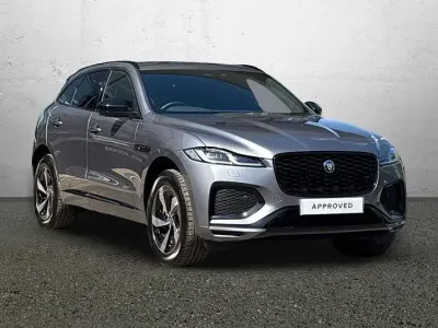 Begagnad Jaguar F-Pace R-Dynamic 404 HK (297 kW) 2024 Grå SUV