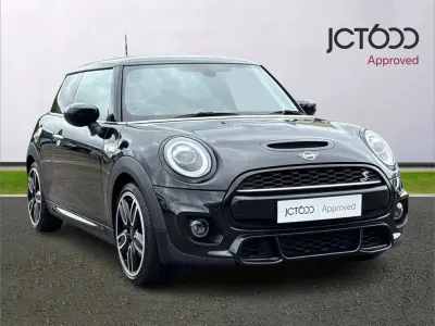 Używany Mini Cooper S Sport 188 KM (138 kW) 2019 Czarny Hatchback