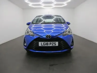 Used Toyota Yaris 2018 Blue Hatchback