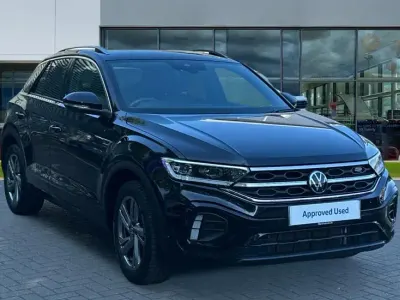 Used VW T-Roc R-line 150 HP (110 kW) 2025 Deep black pearlescent SUV