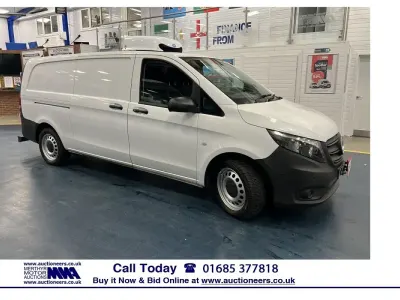 Used Mercedes Vito Progressive 136 HP (100 kW) 2022 White Van