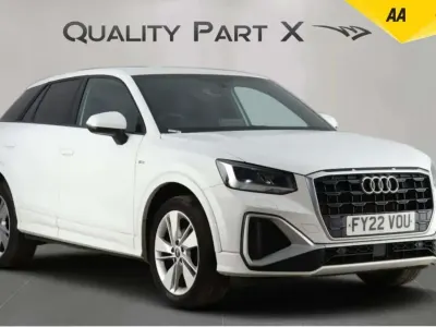 Begagnad Audi Q2 S-Line 2022 Vit SUV