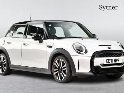 Used Mini Cooper S Exclusive 176 HP (129 kW) 2021 Silver Hatchback