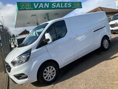 Second-hand Ford Transit Custom Limited 170 CP (125 kW) 2022 Alb Van