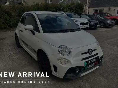 Używany Abarth 595 Competizione 180 KM (132 kW) 2018 Biały Hatchback