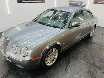Used Jaguar S-Type SE 207 HP (152 kW) 2007 Grey Sedan