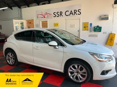 Usado Citroën DS4 160 CV (117 kW) 2013 Blanco Utilitario