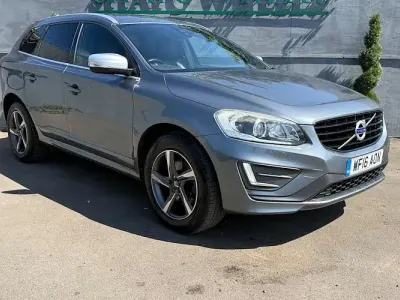 Used Volvo XC60 R-Design 190 HP (139 kW) 2016 Grey SUV