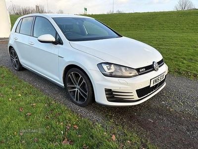 Used VW Golf VII GTD 2015 White Hatchback
