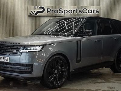 Used 2025 Land Rover Range Rover SE SUV | £71,000 (Super price)