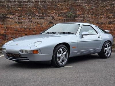 Used Porsche 928 340 HP (250 kW) 1995 Silver Coupe