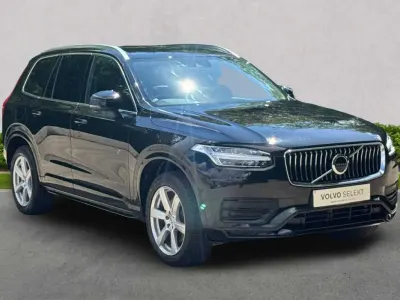 Used Volvo XC90 Momentum 235 HP (172 kW) 2022 SUV