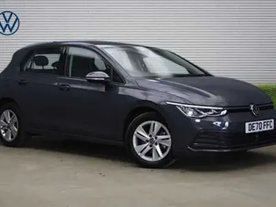Second-hand VW Golf VIII 130 CP (95 kW) 2020