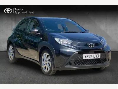 Used Toyota Aygo X PURE 72 HP (52 kW) 2024 Black SUV