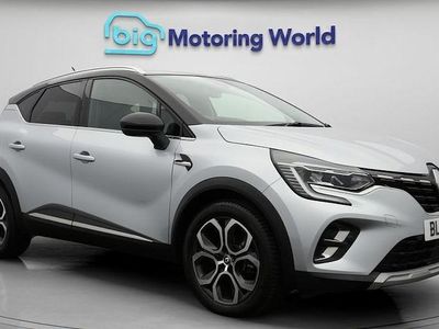 Grey/black Used 2022 Renault Captur Version S SUV | £14,500 (Fair price)
