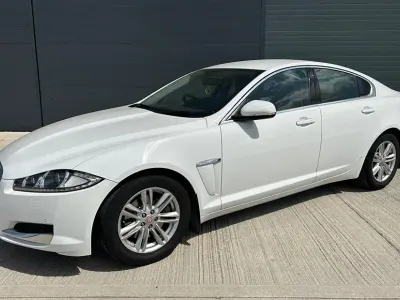 Begagnad Jaguar XF Luxury 2012 Vit Sedan