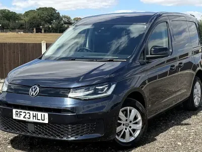 Used VW Caddy Pro 114 HP (83 kW) 2023 Blue MPV